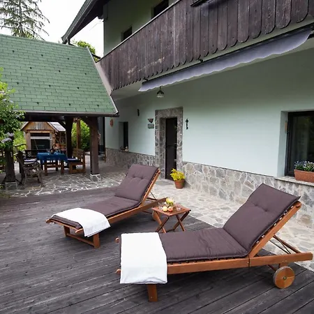 Slabnik Nature Escape 2*
